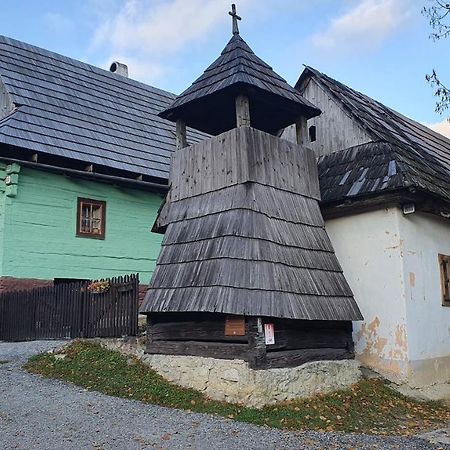 Apartmán pri jazere Ruzomberok Esterno foto
